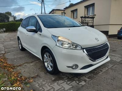 Peugeot 208 1.2 VTi Style