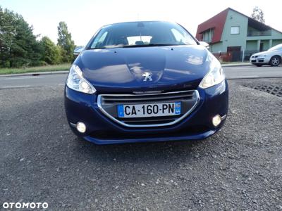 Peugeot 208 1.6 e-HDi Allure STT