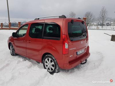 Peugeot Partner Teppe szklany dach , hak, stan bardzo dobry