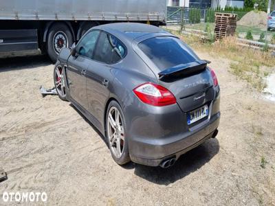 Porsche Panamera GTS