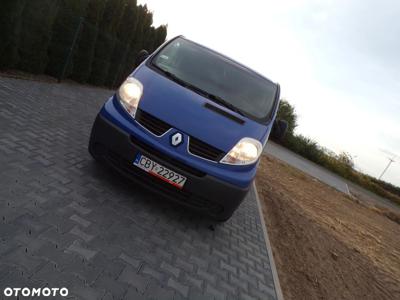 Renault Trafic 2.0 dCi 115 Combi L2H1 teilverglast