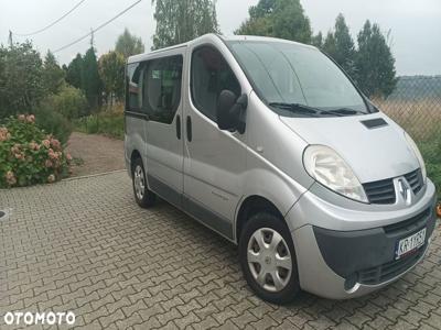 Renault Trafic 2.0 dCi 115 FAP Passenger Quickshift Black Edition