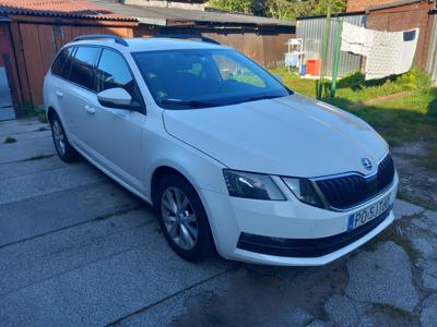 Skoda Octavia 1.6Tdi Automat Dsg Kombi Alufelgi Serwisowana