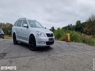 Skoda Octavia Combi 2.0 TDI DPF DSG Elegance