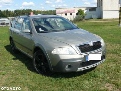 Skoda Octavia Combi 2.0 TDI DPF Scout 4x4