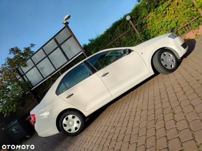 Skoda RAPID 1.6 TDI DPF Active