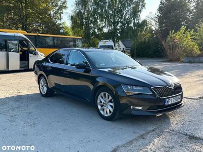 Skoda Superb 1.6 TDI DSG Style