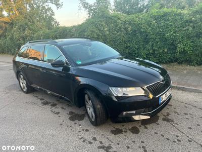 Skoda Superb 2.0 TDI Ambition DSG7