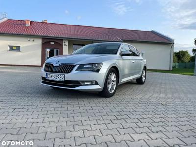 Skoda Superb 2.0 TDI Style DSG