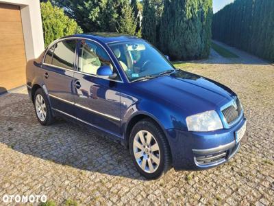 Skoda Superb 2.8 V6 Elegance Tiptr