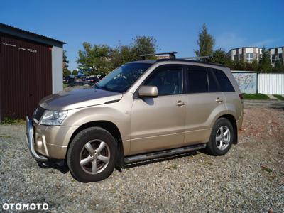 Suzuki Grand Vitara 2.0 De luxe