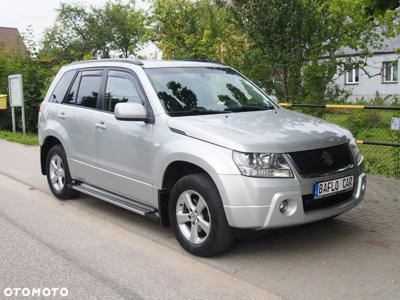 Suzuki Grand Vitara 2.0 De Luxe