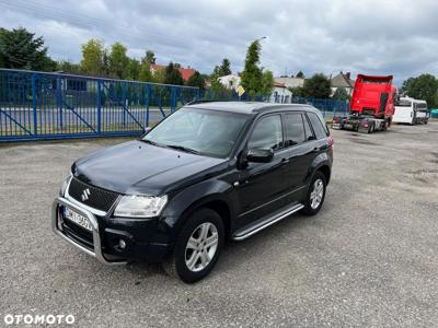 Suzuki Grand Vitara 2.0 De luxe