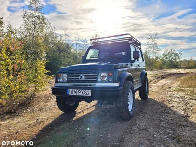 Suzuki Samurai 1.3 JX Metal Top