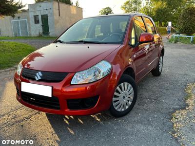 Suzuki SX4 1.6 GS / Premium