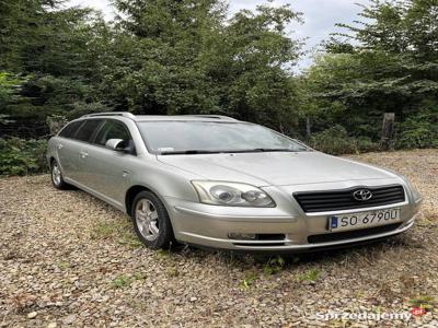 Syndyk sprzeda TOYOTA AVENSIS