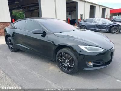 Tesla Model S 75