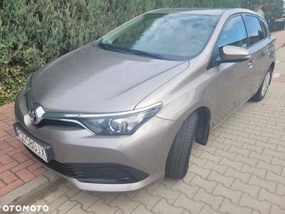 Toyota Auris 1.33 VVT-i Active