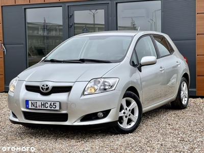 Toyota Auris 1.6 VVT-i Executive