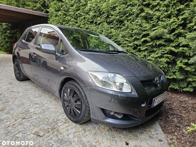 Toyota Auris 1.6 VVT-i Executive