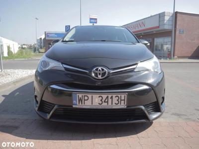 Toyota Avensis 2.0 D-4D Selection