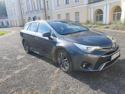 Toyota Avensis T-27
