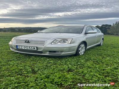 Toyota Avensis T25 2.0 D4D