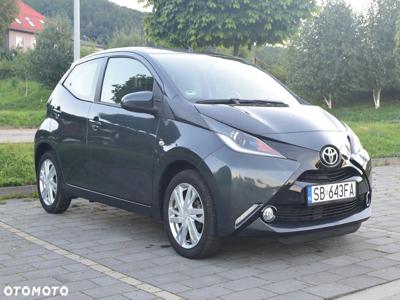 Toyota Aygo x-play touch