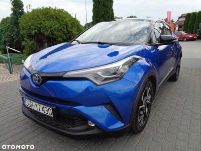 Toyota C-HR Hybrid Style Selection