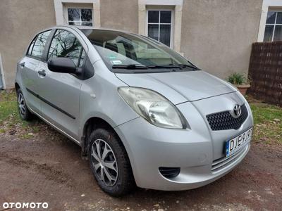 Toyota Yaris 1.0 Luna