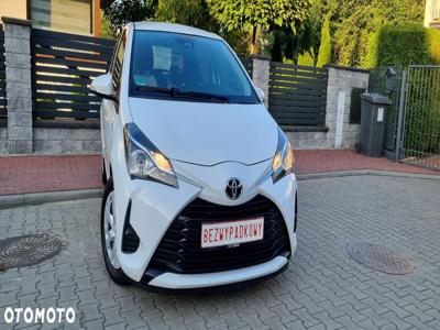 Toyota Yaris 1.0 Premium