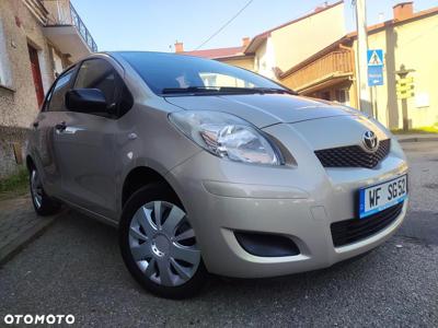 Toyota Yaris 1.0 VVT-i Cool Edition