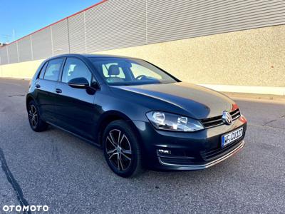 Volkswagen Golf 1.6 TDI SCR Trendline