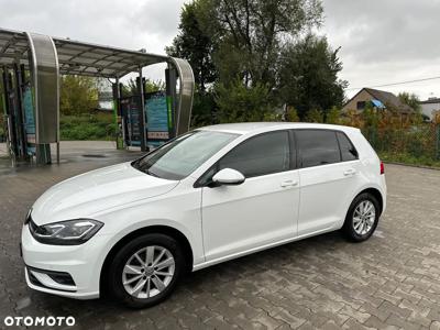 Volkswagen Golf VII 1.0 TSI BMT Trendline