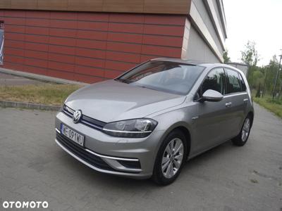 Volkswagen Golf VII 1.5 TSI BMT Comfortline