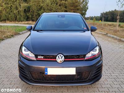 Volkswagen Golf VII 2.0 TSI BMT GTI