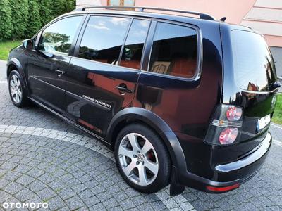 Volkswagen Touran 2.0 TDI DPF Cross DSG