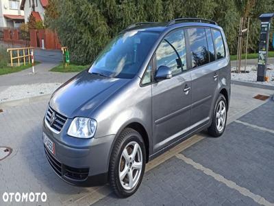 Volkswagen Touran 2.0 TDI Highline DSG