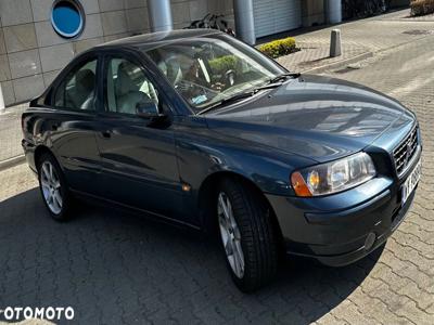 Volvo S60 2.5T Momentum