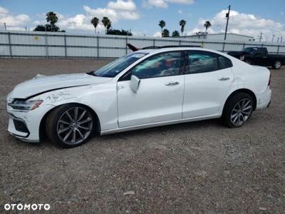 Volvo S60 T6 AWD Momentum Pro