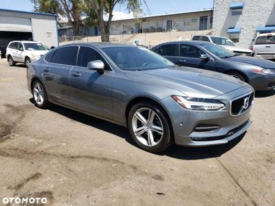 Volvo S90 T5 Momentum