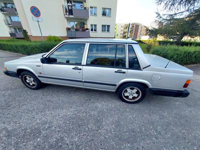 Volvo seria 700 Volvo 740 GL