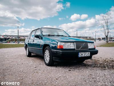 Volvo Seria 900