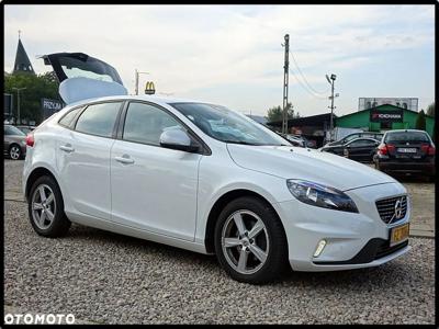 Volvo V40 CC D2 Drive-E SCR Summum