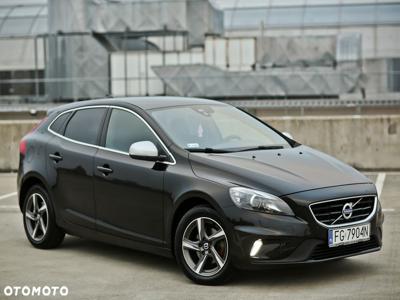 Volvo V40 D2 Drive-E R-Design Momentum