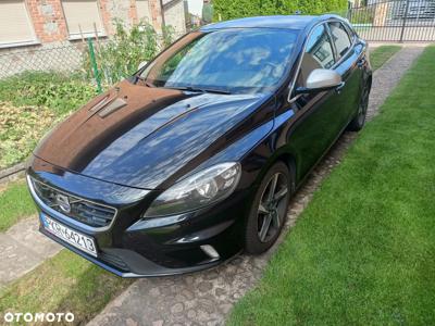 Volvo V40 D4 Drive-E R-Design Momentum