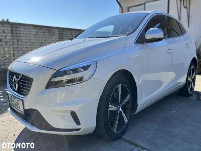 Volvo V40 T2 Drive-E R-Design Momentum