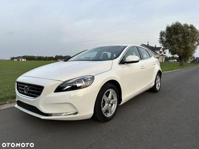 Volvo V40 T2 Momentum