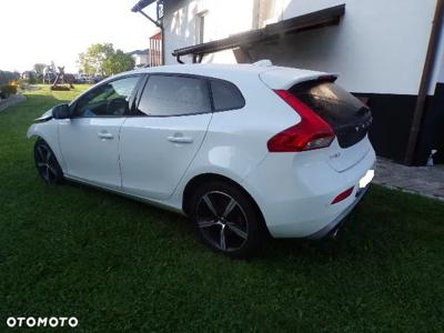 Volvo V40 T3 Drive-E R-Design Kinetic