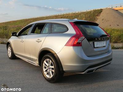 Volvo V60 Cross Country